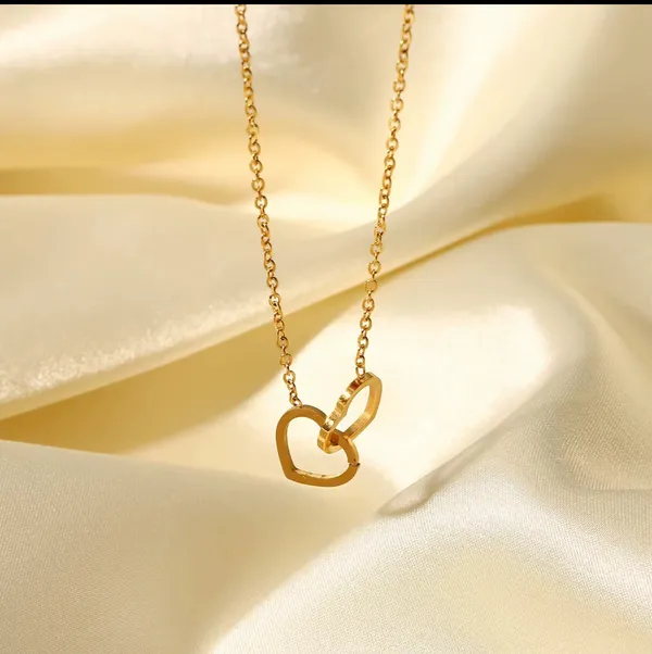 Golden_Stainless_Steel_And_Hypoallergenic_Coating_Necklace_For_Women